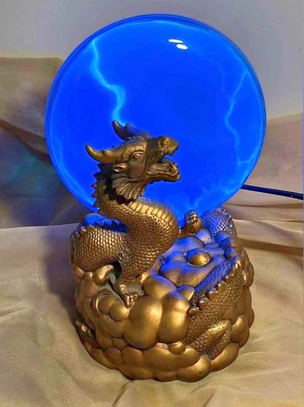 Dragon plasma lamp
